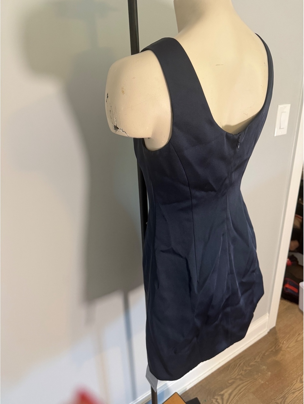 Reformation Franceska Dress in Blue Navy, Size 0 - Picture 12 of 12